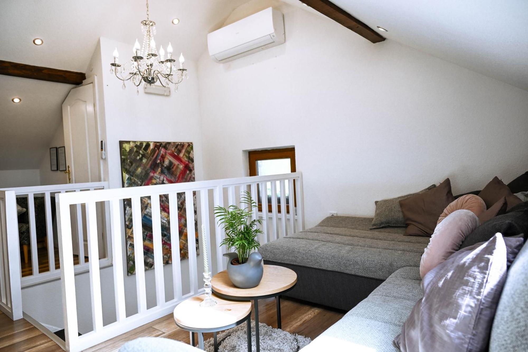 House Wisteria Villa Rakovica Luaran gambar