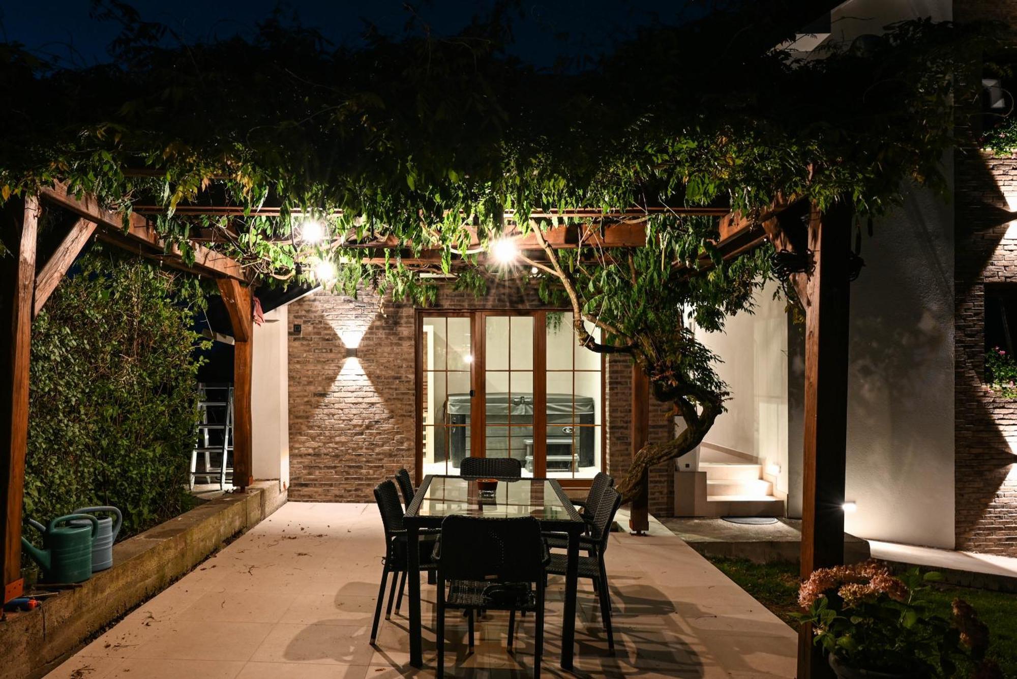 House Wisteria Villa Rakovica Luaran gambar